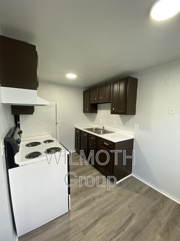 Photo - 900 Sloan St Unit A