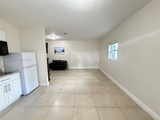 Photo - 808 NW 19th St Unidad c