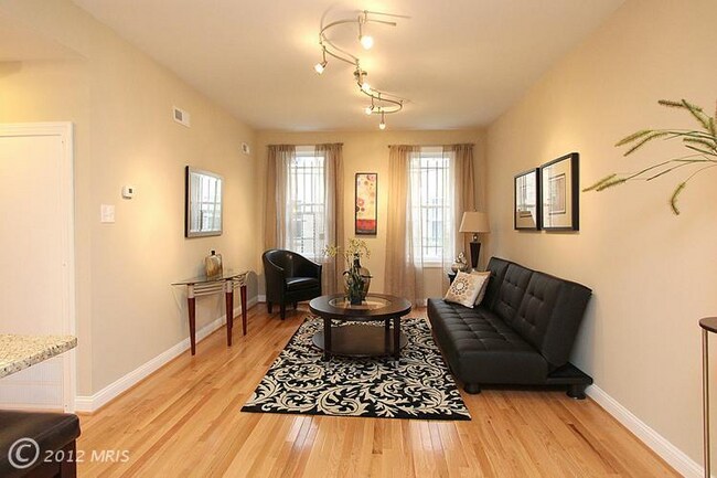 Photo - 1421 Columbia Rd NW Unit 105