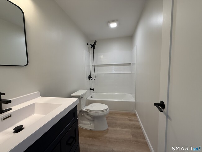 5 Winter St Unit 3