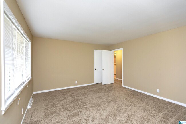 Photo - 405 Cheri Ln
