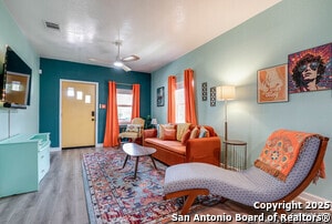 Photo - 1505 W Craig Pl