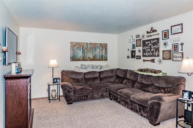 Photo - 613 E Washington St Unit 613