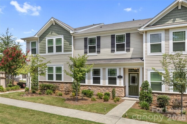 Photo - 1368 Galloway Rd
