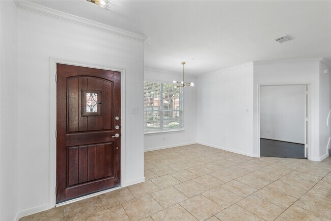 Photo - 31 Umbria Ln