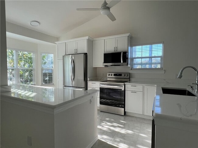 Photo - 1950 Westminster Cir Unit 7