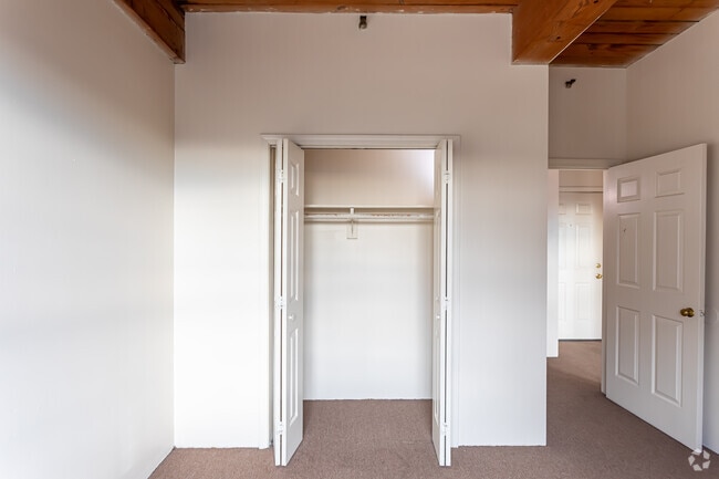 1BR, 1BA - Bedroom