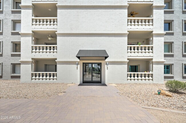 7940 E Camelback Rd Unit 26-308