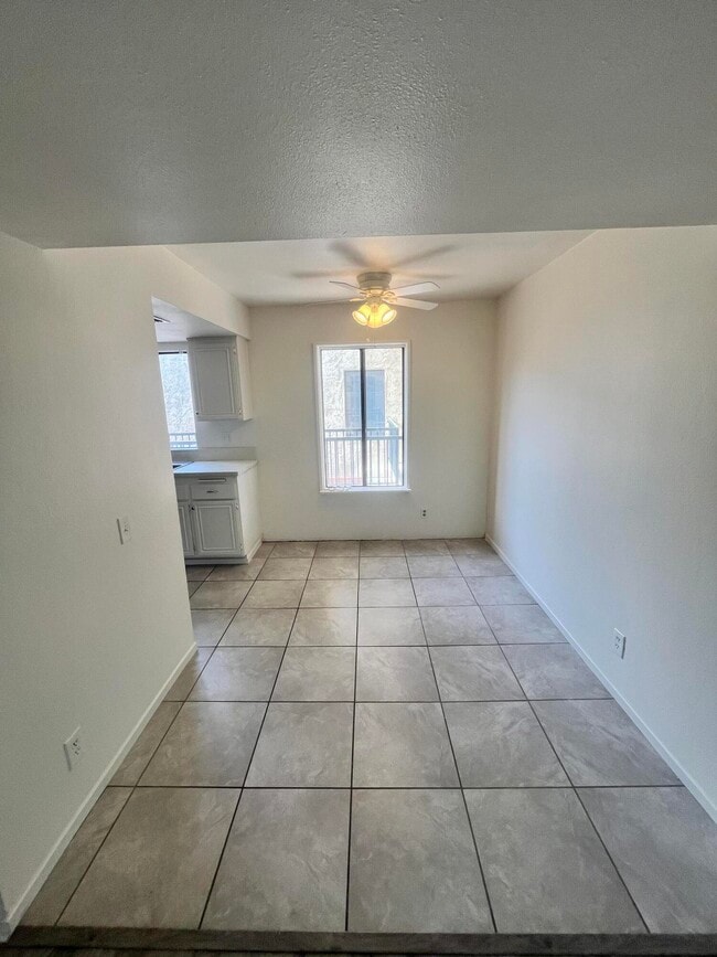 Photo - 1407 N Sunrise Way Unit 35