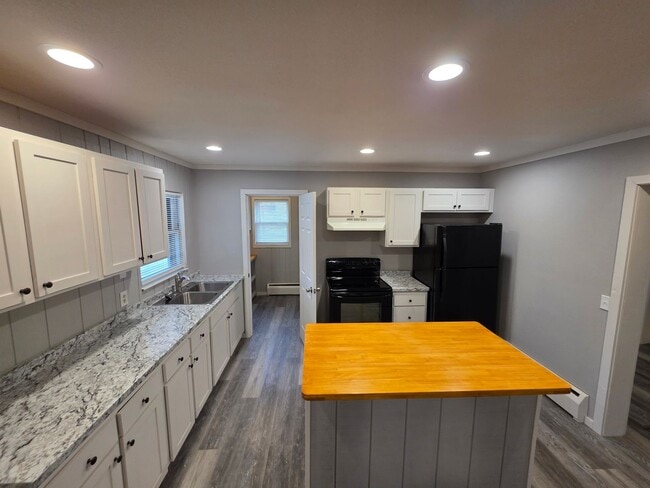 Photo - 1353 W Grand Ave Unit #1353