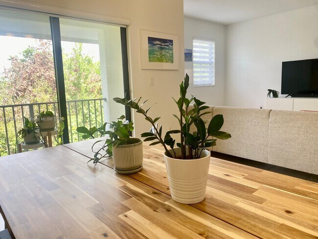 Photo - 10620 NW 88th St Unit 212