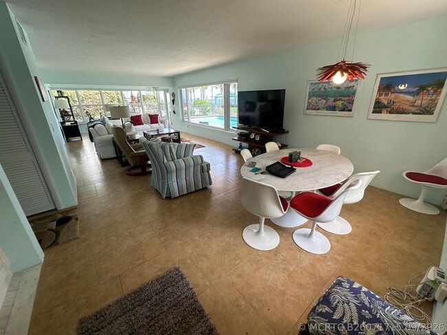 308 Inlet Way Unit 3
