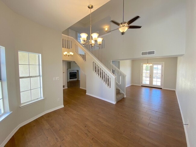 Photo - Beautiful North Hills Refrig A/C Home with Pool!