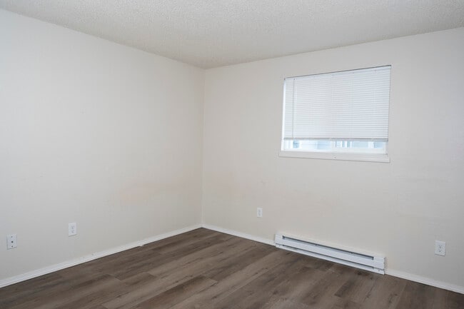 2BR/1BA Classic