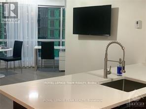 Photo - 234 Rideau St Unit 704
