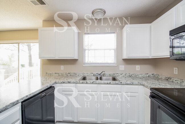 Photo - Enjoy living the good life in this 4 bedro...