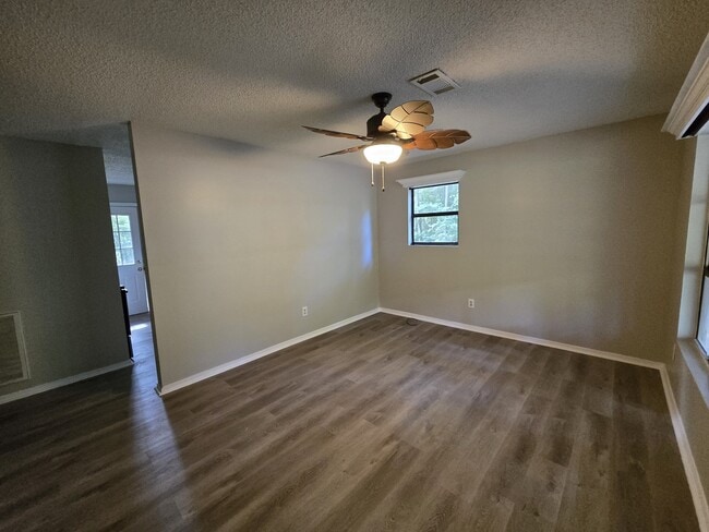 Photo - 13362 Mock St