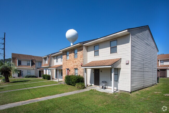 Willow Trace - Willow Trace Apartments