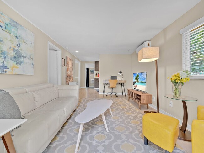 Photo - 1034 NE 36th St Unidad ID1261569P