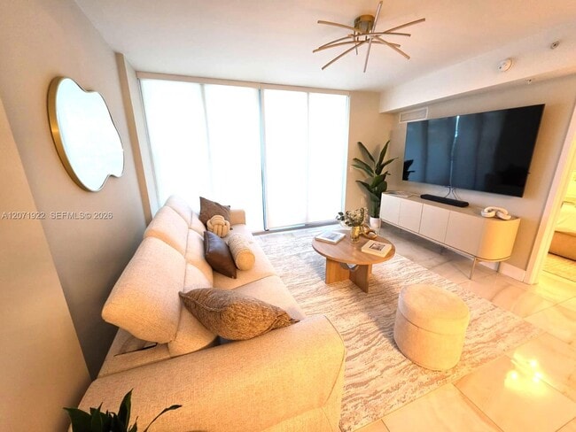 Photo - 6620 Indian Creek Dr Unit 112