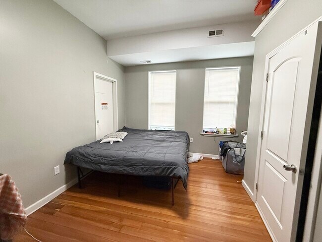 Photo - 301-305 Dudley St Unit 6