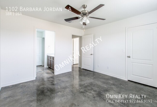 Photo - 1102 Barbara Jordan St Unidad A