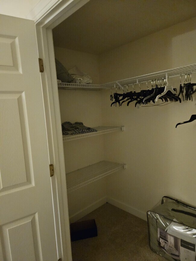 2010 Drovers Ln