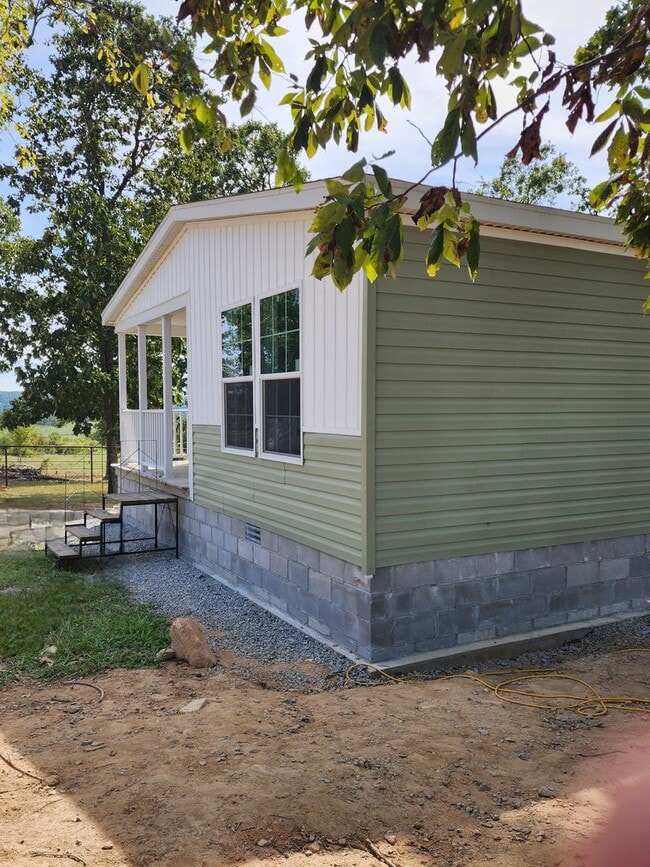 Brand New 3 Bedroom 2 Bath Modular with Ga... - Brand New 3 Bedroom 2 Bath Modular with Ga... House