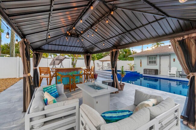 Photo - 310 Gulfstream Dr