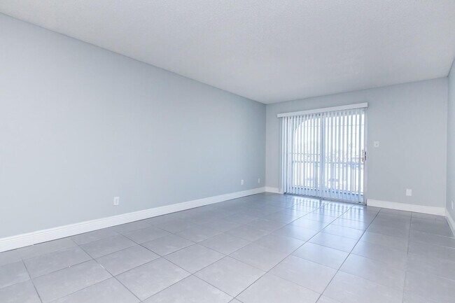 Regency Square Apartments