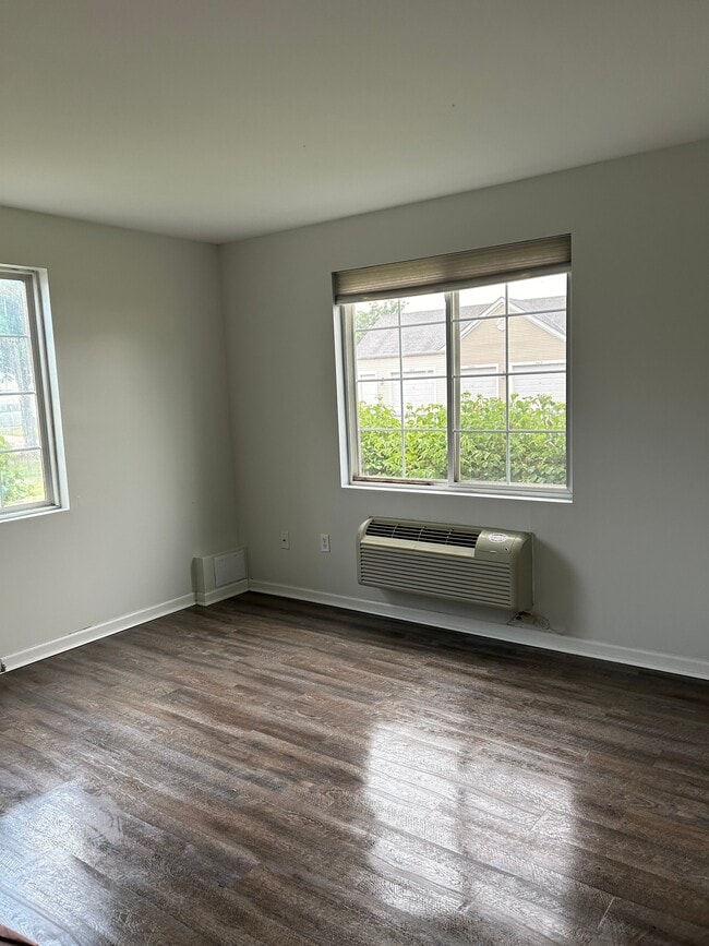Photo - 132 Bertram Dr Unit A