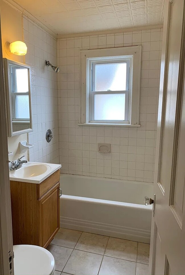 49 Van Keuren Ave Unit A