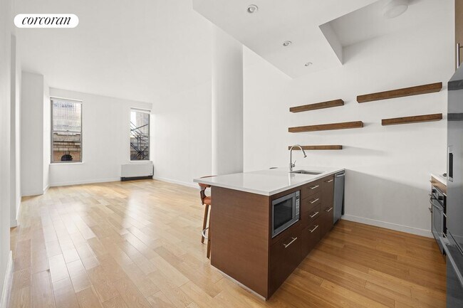 Photo - 96 Rockwell Pl