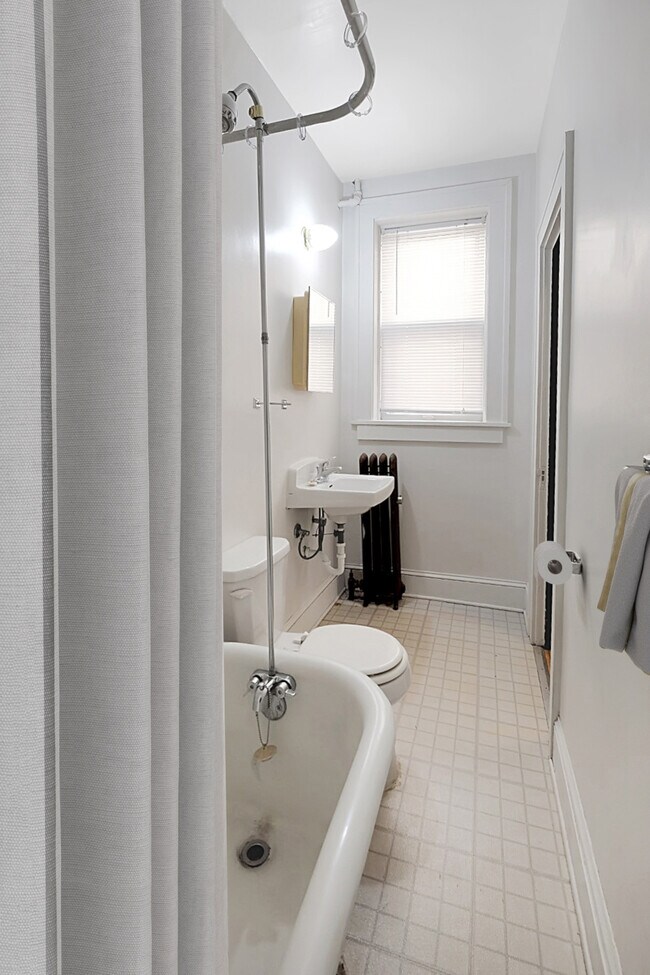 Photo - Dayton Apartments