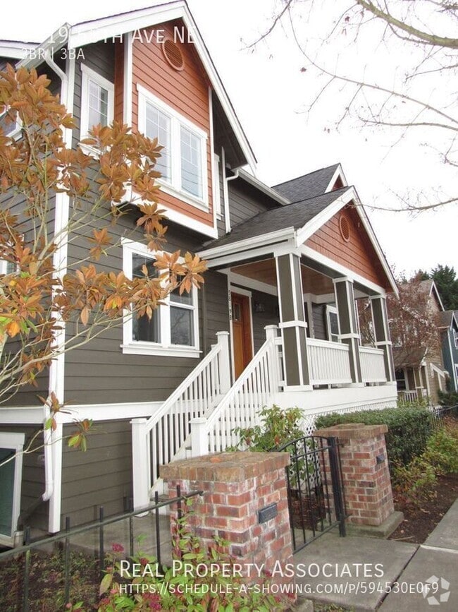 Building Photo - 5819 55th Ave NE Rental