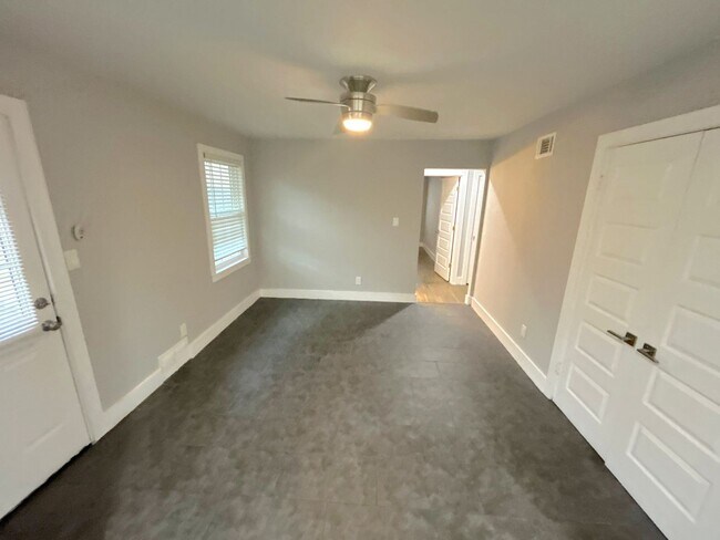 Photo - 1745 Lanier Ln