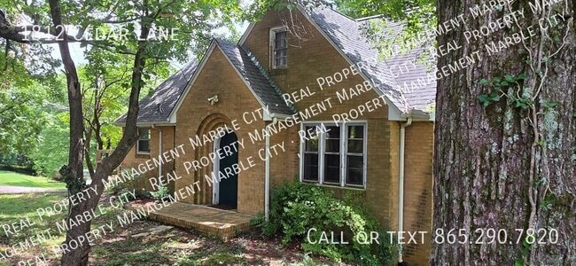 Photo - 1812 Cedar Ln