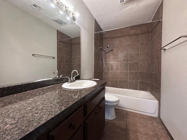 Photo - 813 Russell Cir Unit 813
