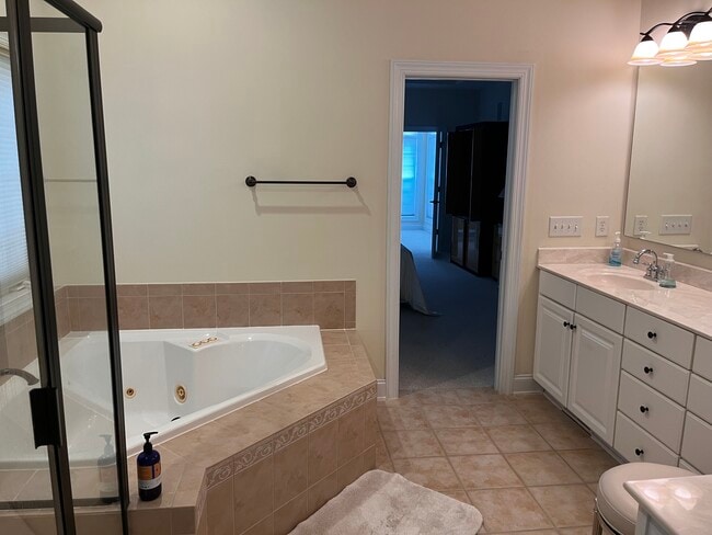 Photo - 1012 Bellenden Dr