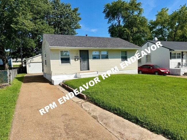 Photo - 429 Midlothian Rd