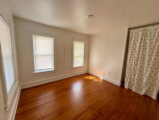 Dormitorio dos - 1801 Summerfield Ave
