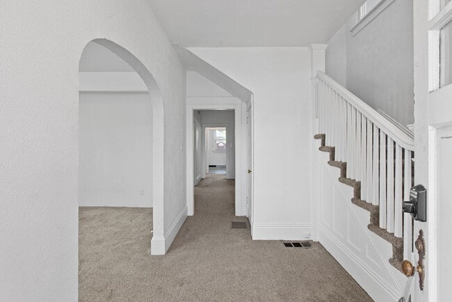 Building Photo - 1615 11th Ave Unit 1615 11th Ave  A