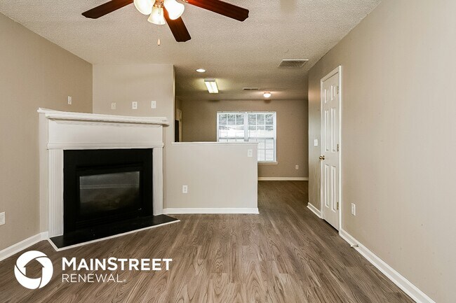 Photo - 405 Kendall Ln