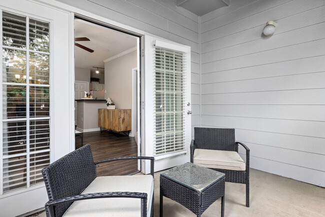 Columns at Wakefield apartments — community photo