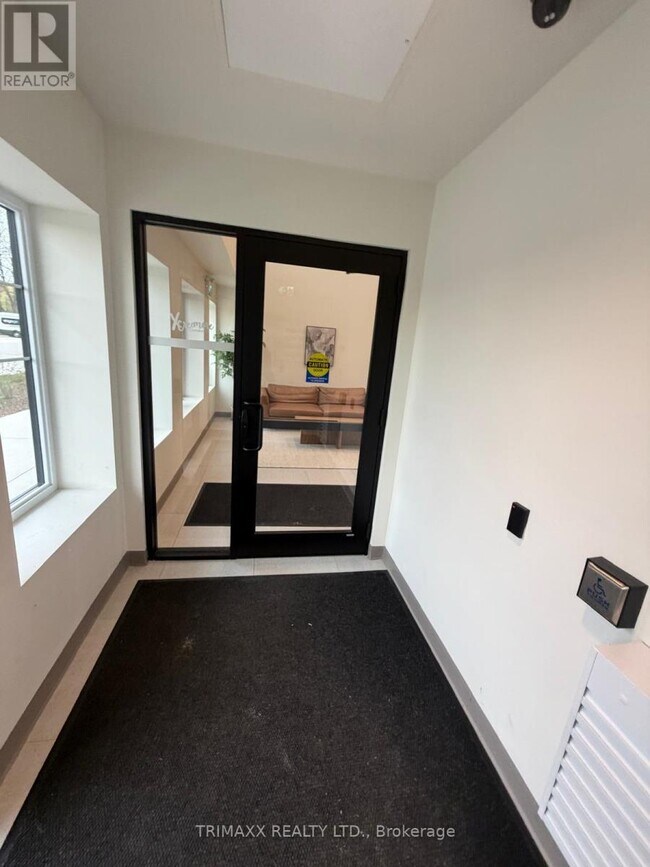 Photo - 121 Mary St Unit 318