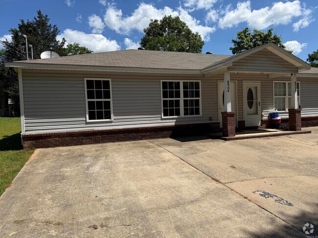 Building Photo - 8904 Eskabar Dr Rental