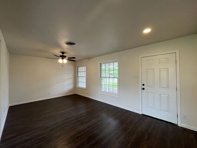 Photo - Remodeled 3 Bedroom 2 Bath in Central City