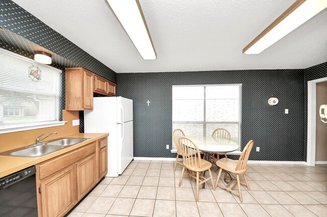 Photo - 3615 Palm Grove Dr