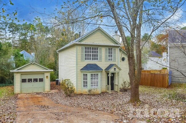 Photo - 1305 Old Countryside Cir