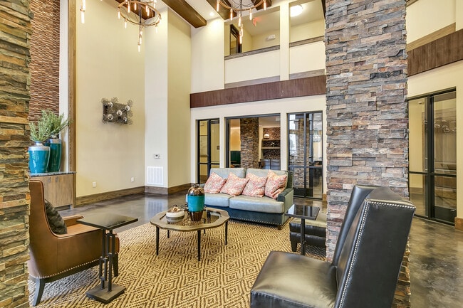 Photo - The Cayman Las Colinas